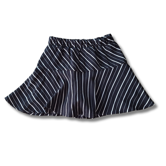 Wibra - Rok/short - Maat 104